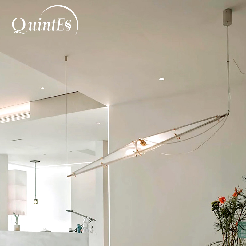 Interior Design Minimalist - Lampadario in Vetro LED dal Design