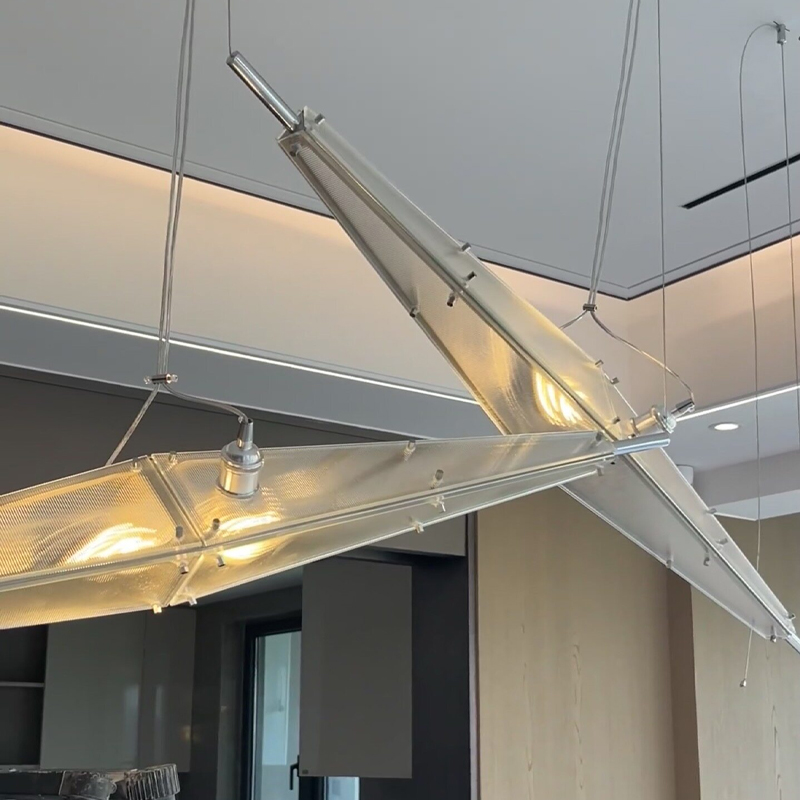 Lampadario in Vetro LED dal De - Interior Design Minimalist recensione e prezzo