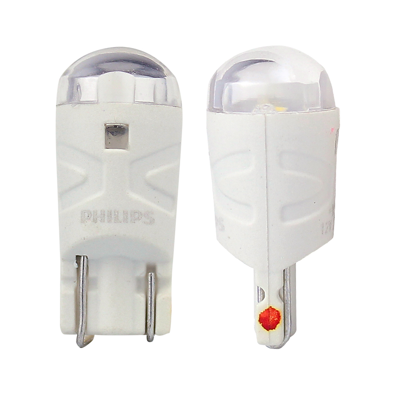 Philips Ultinon Pro3100 LED T1 - Interior Design Intern recensione e prezzo