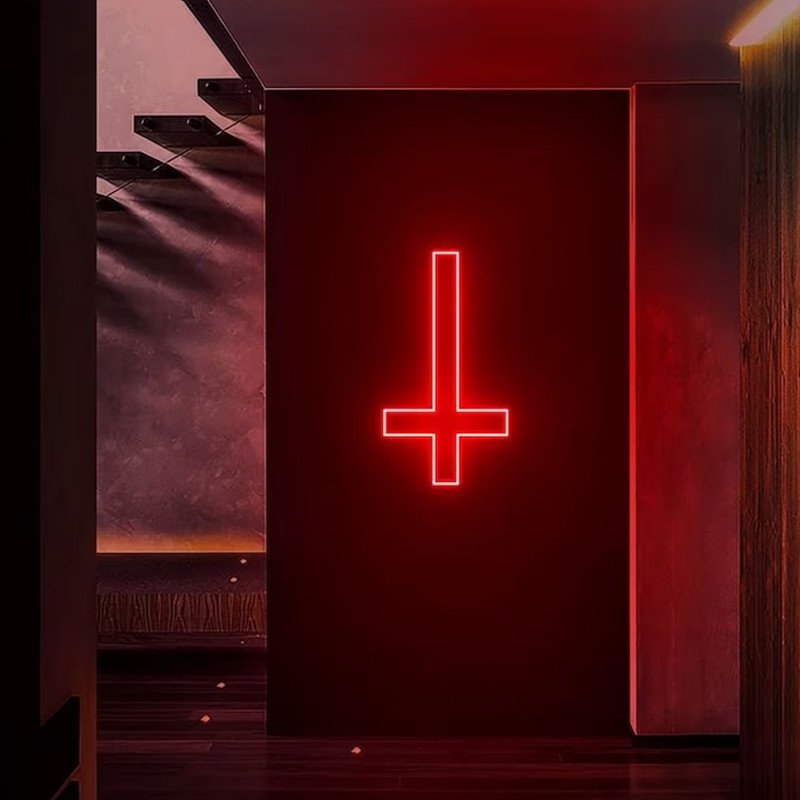 Croce Neon Light Custom Neon S - Engineering And Interior Design recensione e prezzo